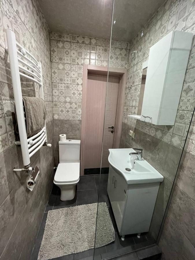 Home Away Home In Heart Of Tbilisi Esterno foto